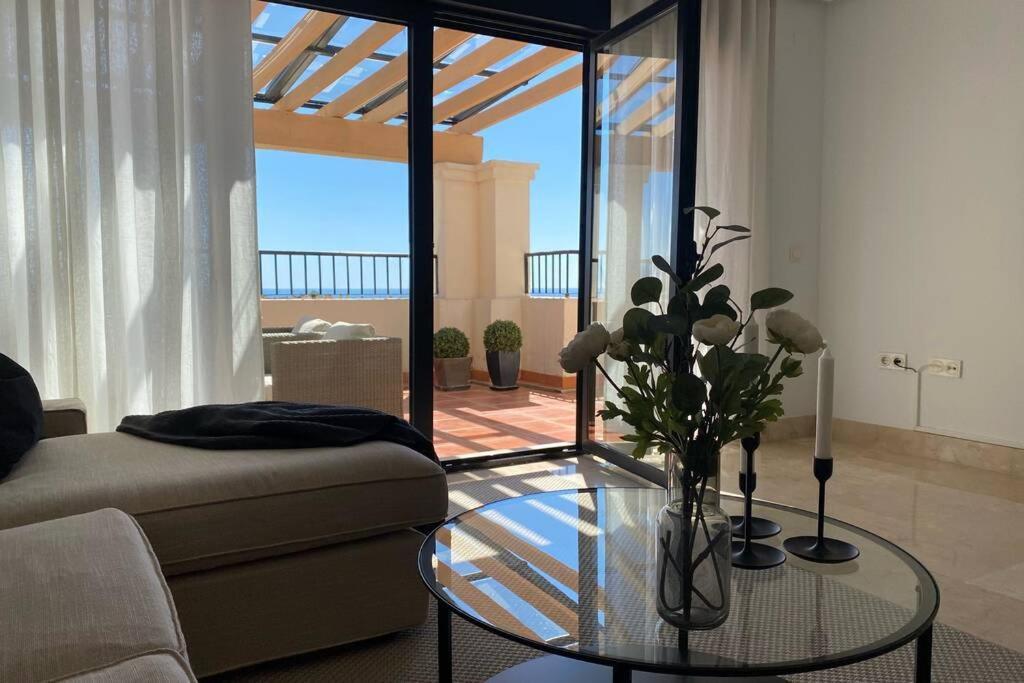 דירות Penthouse With Sea Views In מארבלה מראה חיצוני תמונה